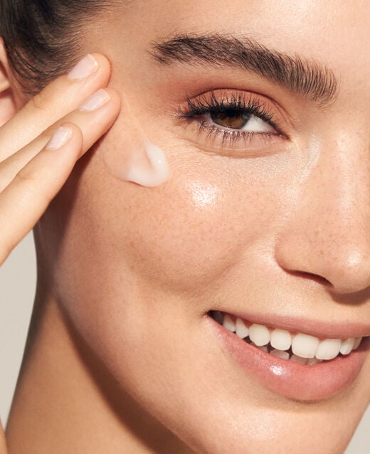 Stabilizing oil-free gel cream de Natura Bisse - tratamiento cosmético profesional