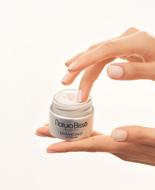 Diamond Extreme Cream Rich Texture · Mini - resultados y textura del producto Natura Bisse