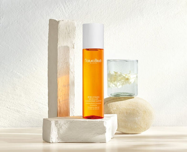 C+c vitamin micellar cleansing water - aplicación y estilo de vida Natura Bisse
