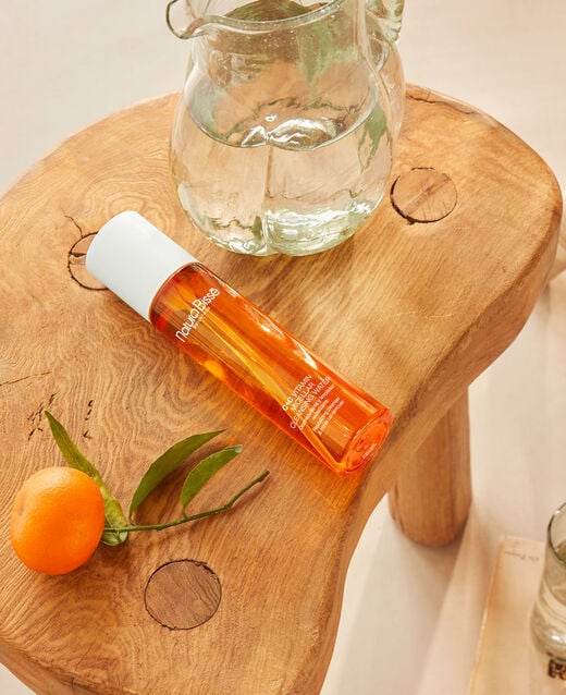 C+c vitamin micellar cleansing water de Natura Bisse - tratamiento cosmético profesional