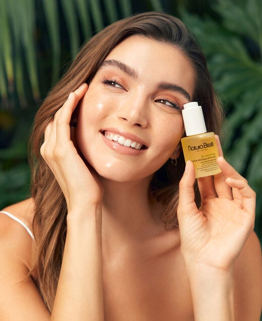 Rosa mosqueta oil with sacha inchi oil - resultados y textura del producto Natura Bisse