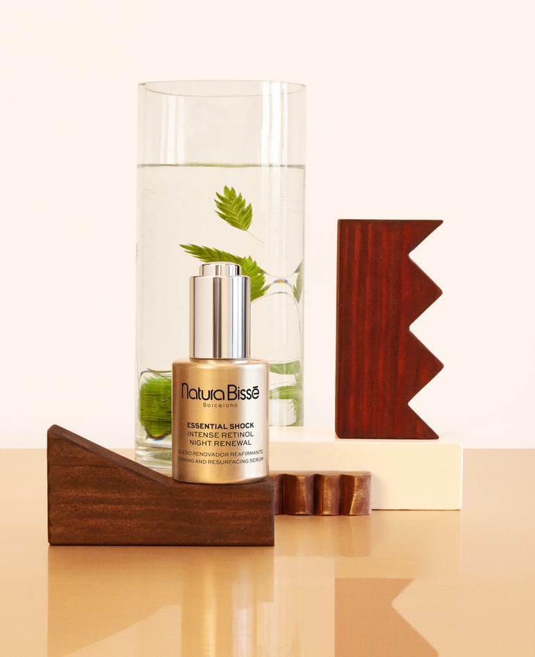essential shock intense retinol night renewal 9 - Natura Bisse cosmética profesional